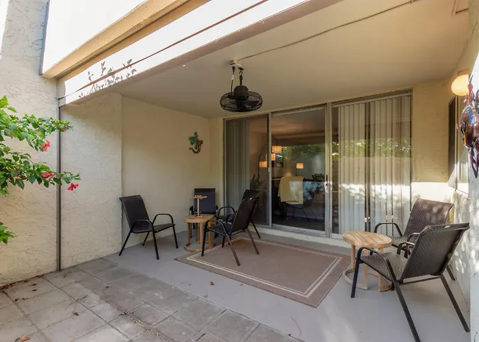 Holiday home Modernized 2br W Pool Access Near Old Town *