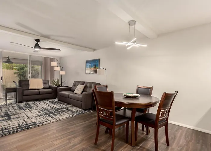 Modernized 2br W Pool Access Near Old Town * Scottsdale